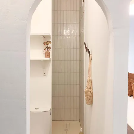 Beautiful Close Place De La Comedie In Center Apartment Montpellier